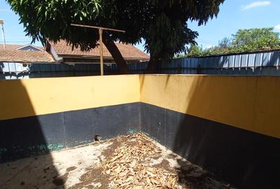 5 Bed Townhouse with En Suite at Kiu River - 3
