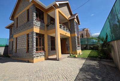 5 Bed Townhouse with En Suite in Ongata Rongai - 4