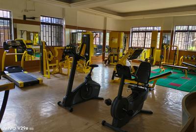Serviced 2 Bed Apartment with En Suite at Near Sarit Centre - 2