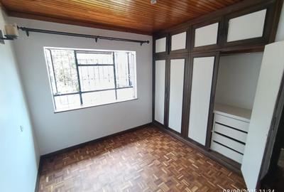 4 Bed Townhouse with En Suite in Kilimani - 2