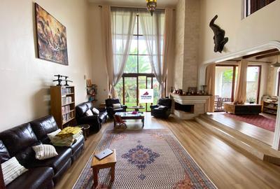 4 Bed Villa with En Suite in Loresho - 4