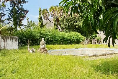 3 Bed Villa with En Suite at Malindi - 4