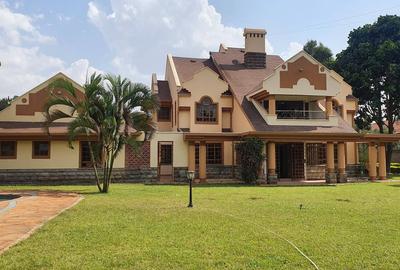 5 Bed Townhouse with En Suite in Runda