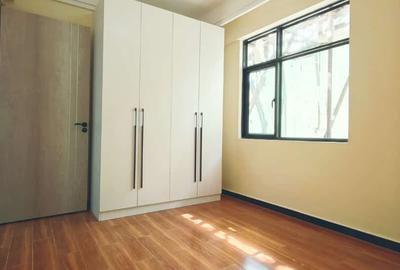 2 Bed Apartment with En Suite in Kilimani - 3