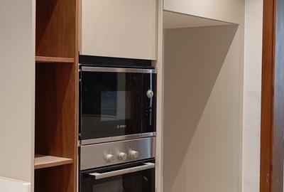 2 Bed Apartment with En Suite at Mwanzi Road - 4