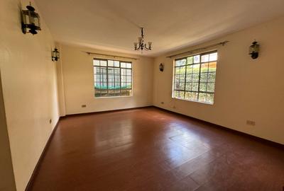 4 Bed Townhouse with En Suite in Muthaiga - 2