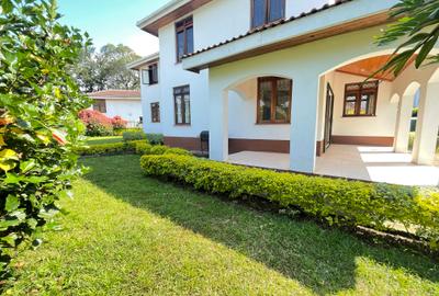 4 Bed Townhouse with En Suite in Lavington - 3