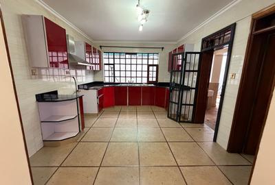 4 Bed Townhouse at Runda Off Kiambu Road - 4