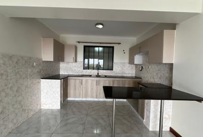 2 Bed Apartment with En Suite at School Lane - 3