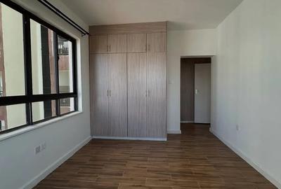 2 Bed Apartment with En Suite in Lavington