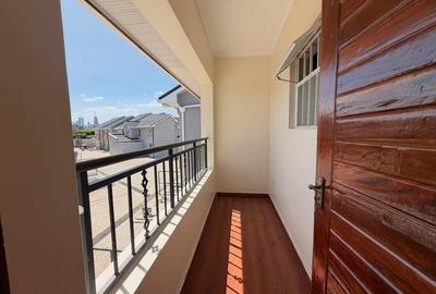 4 Bed Townhouse with En Suite at South C - 4