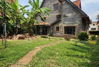 5 Bed Villa with En Suite in Lavington - 3