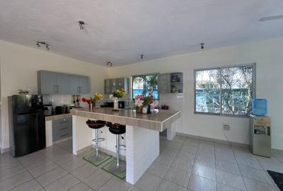 3 Bed Villa with En Suite at Diani Airport - 4