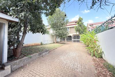 4 Bed Townhouse with En Suite at Westlands