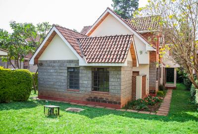 4 Bed Townhouse with En Suite at Njumbi Rd