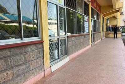 450 ft² Shop with Service Charge Included in Gigiri - 2