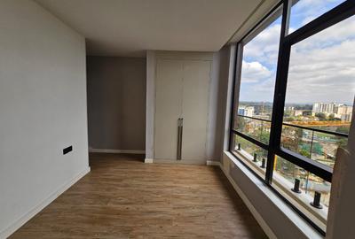3 Bed Apartment with En Suite in Westlands Area - 2