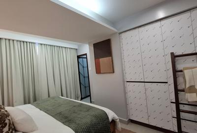 Serviced 1 Bed Apartment with En Suite at Kindaruma Lane - 4