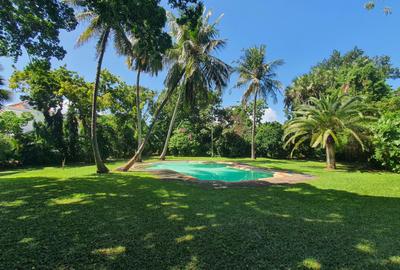 5 Bed House with En Suite at Nyali - 4