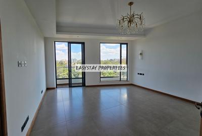 4 Bed Apartment with En Suite in Riverside - 4