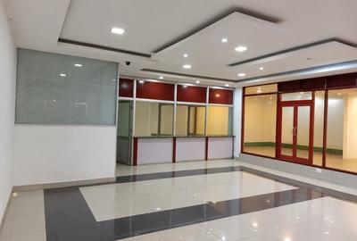 460 ft² Shop in Mombasa Road - 2