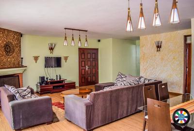Furnished 4 Bed Apartment with En Suite in Riverside