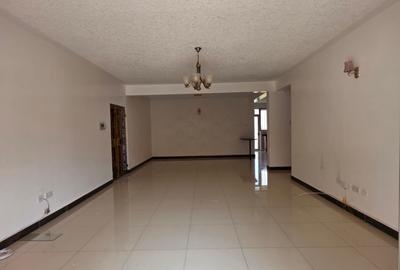 3 Bed Apartment with En Suite in Lavington - 2