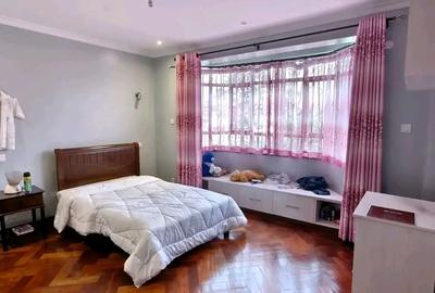 4 Bed House with En Suite in Karen - 4