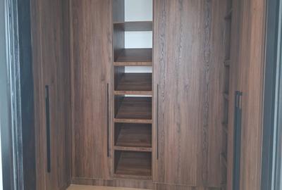 3 Bed Apartment with En Suite in Riverside - 3