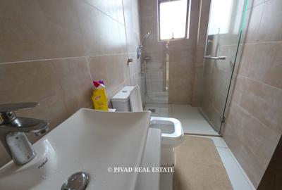 4 Bed House with Garden in Kiambu Road - 4