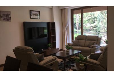 2 Bed Apartment with En Suite in Westlands Area