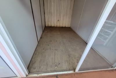 Shop with Parking in Parklands - 2