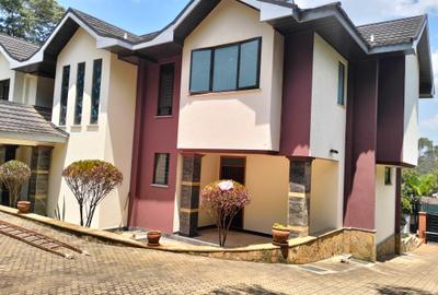 4 Bed House with En Suite in Runda