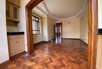 4 Bed Villa with En Suite at Lavington Nairobi Kenya - 2