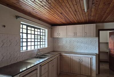 4 Bed House with En Suite in Karen - 4