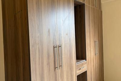 4 Bed Apartment with En Suite at Moyne Drive - 4