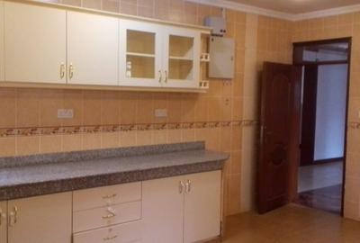 4 Bed Villa with En Suite in Runda