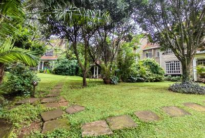 4 Bed Townhouse with En Suite at Manyani East Road