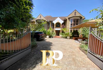 6 Bed Townhouse with En Suite in Runda - 3
