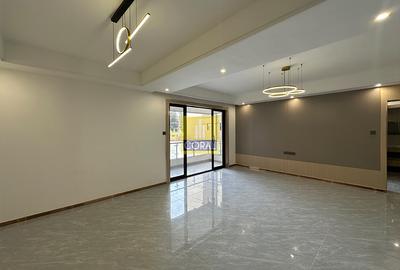 2 Bed Apartment in Riverside - 2