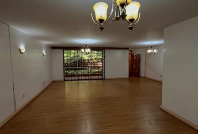 3 Bed Apartment with En Suite in Westlands Area - 4