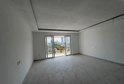 3 Bed Apartment with En Suite at Parklands - 2