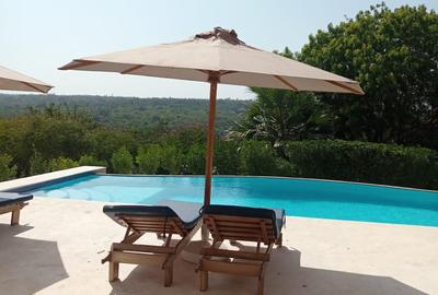 5 Bed Villa with Swimming Pool in Vipingo