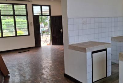 4 Bed Townhouse with En Suite at Nyali