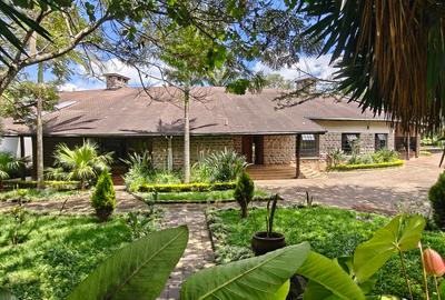 5 Bed House with En Suite in Karen