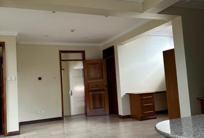 4 Bed Villa with En Suite in Runda