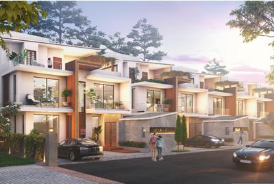 5 Bed Townhouse with En Suite in Lavington - 4