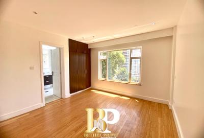 2 Bed Apartment with En Suite in Westlands Area - 2