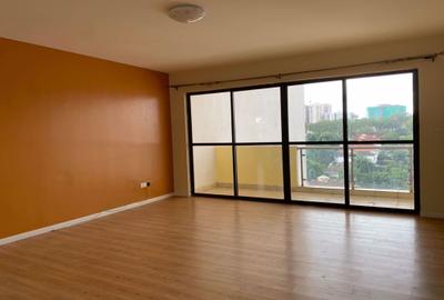 4 Bed Apartment with En Suite in Westlands Area - 4