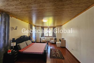 5 Bed House with En Suite in Kitisuru